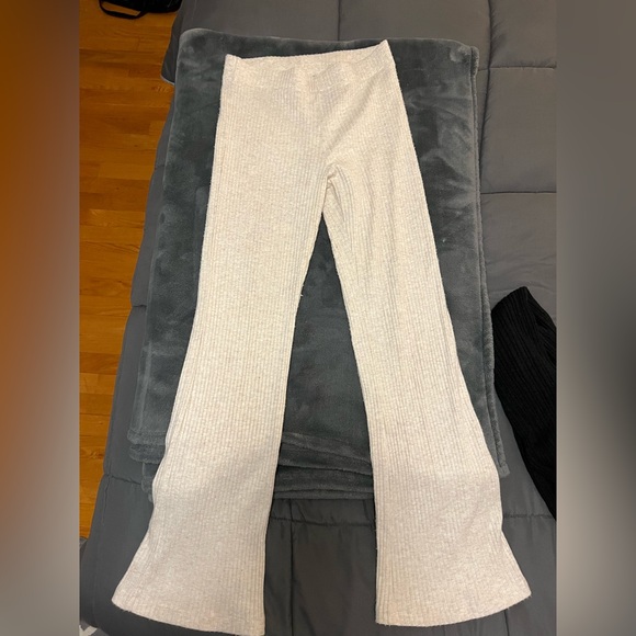 H&M Soft Flare Pants - Picture 3 of 5